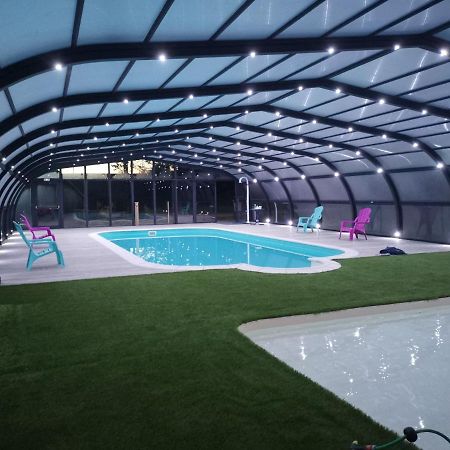 Camping " Le Grun De Chignore" Vollore-Ville المظهر الخارجي الصورة