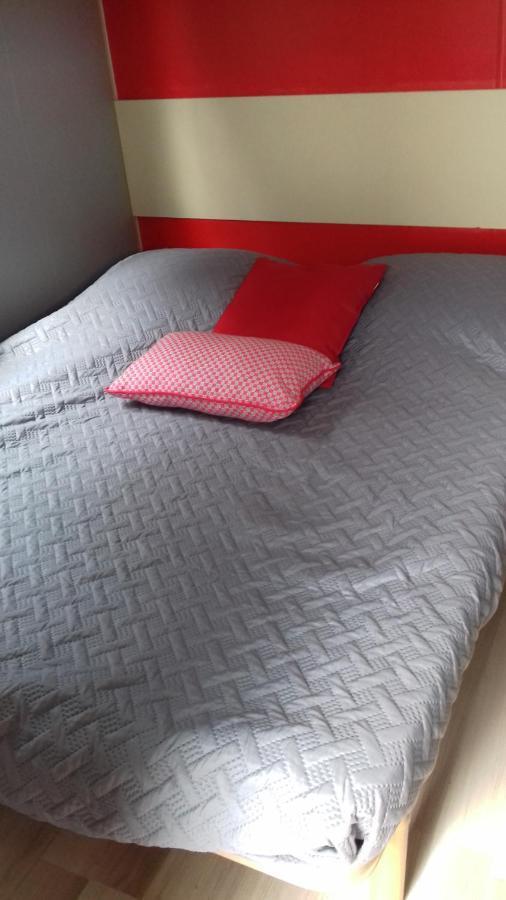 Camping " Le Grun De Chignore" Vollore-Ville المظهر الخارجي الصورة